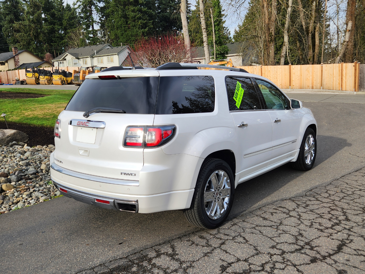 GMC Acadia AWD 4dr Denali 2016
