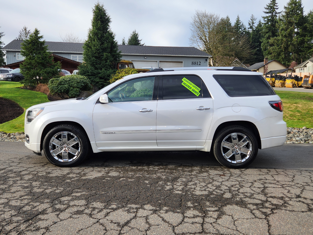 GMC Acadia AWD 4dr Denali 2016