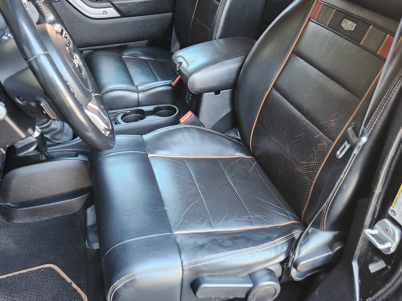 Jeep Wrangler Unlimited 4WD 4dr 70th Anniversary *Ltd Avail* 2011