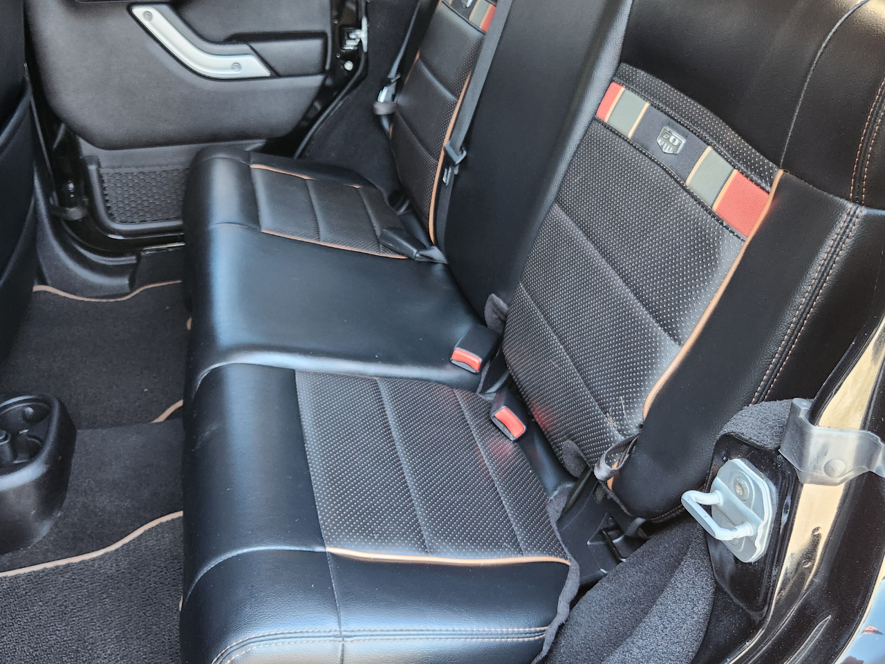 Jeep Wrangler Unlimited 4WD 4dr 70th Anniversary *Ltd Avail* 2011