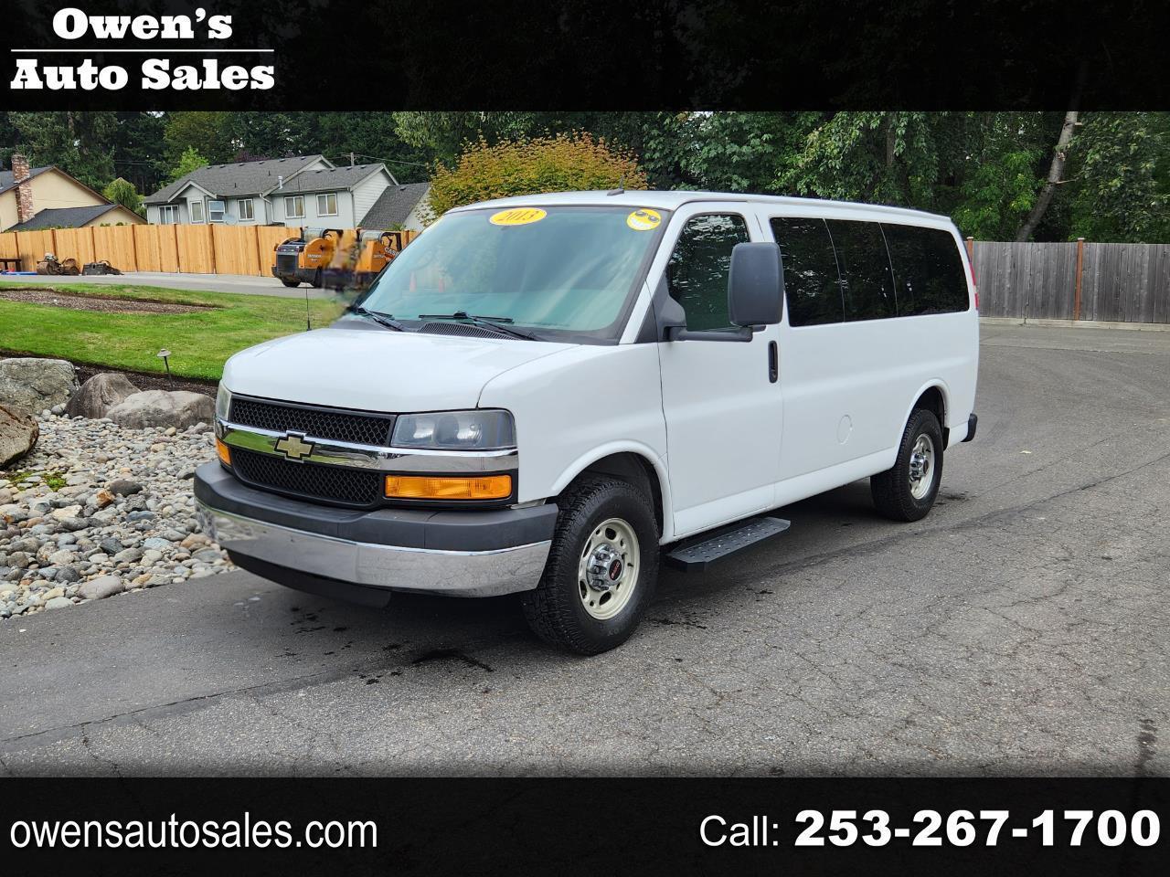 2013 Chevrolet Express Passenger RWD 2500 135" LT