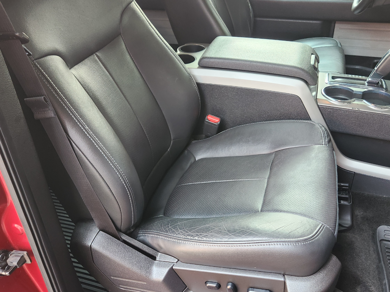 Ford F-150 4WD SuperCrew 145" FX4 2014