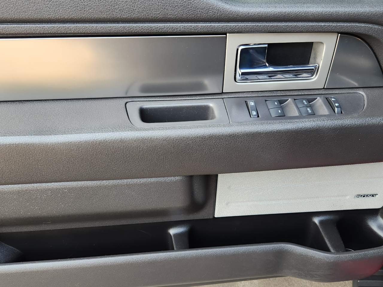 Ford F-150 4WD SuperCrew 145" FX4 2014