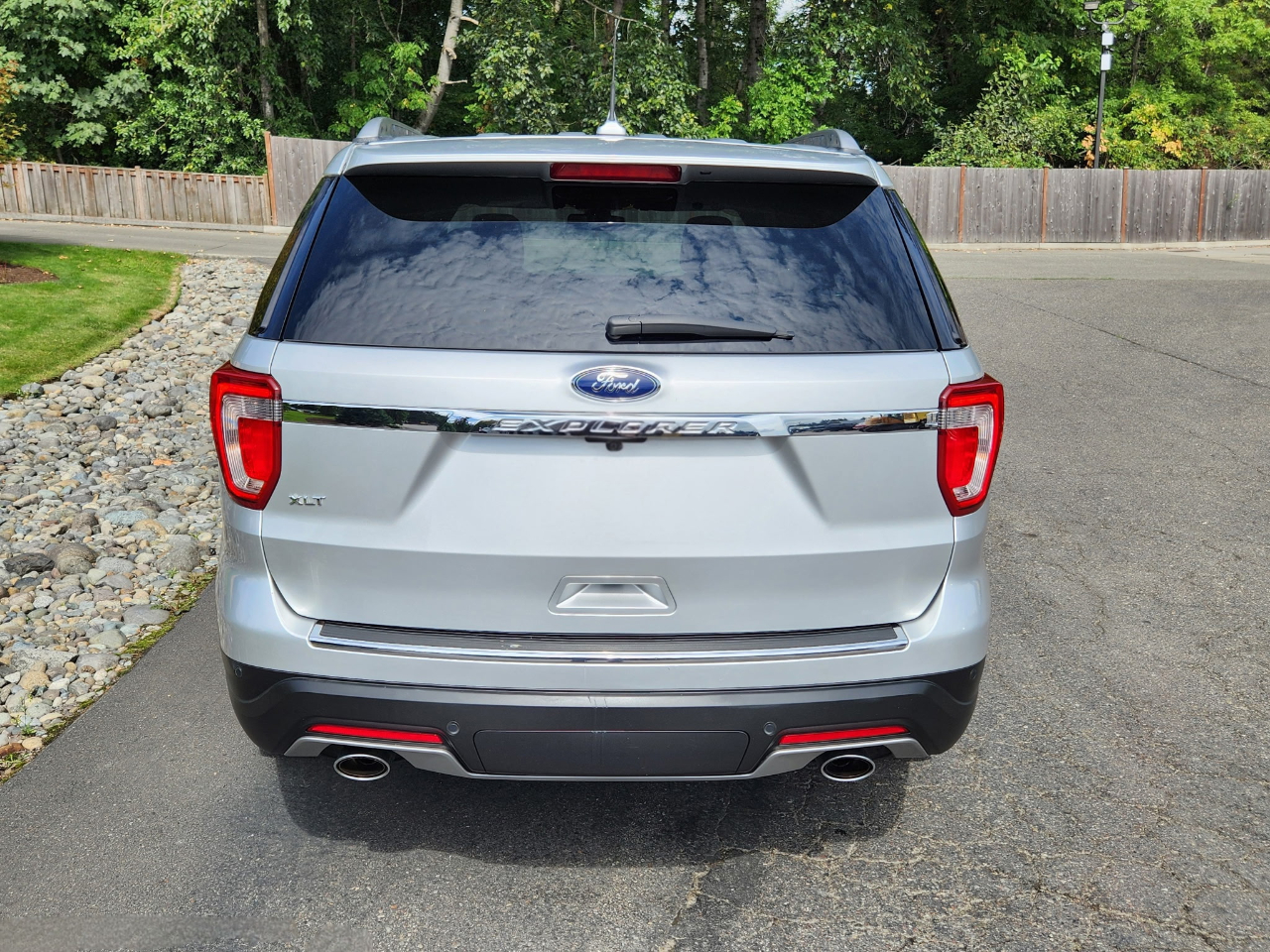 Ford Explorer XLT FWD 2018