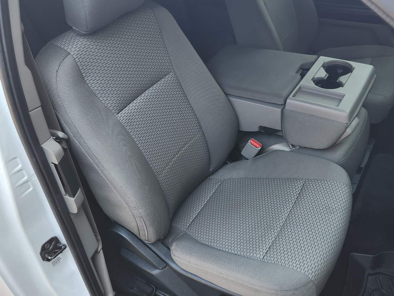 Ford F-150 2WD SuperCab 145" XLT 2015