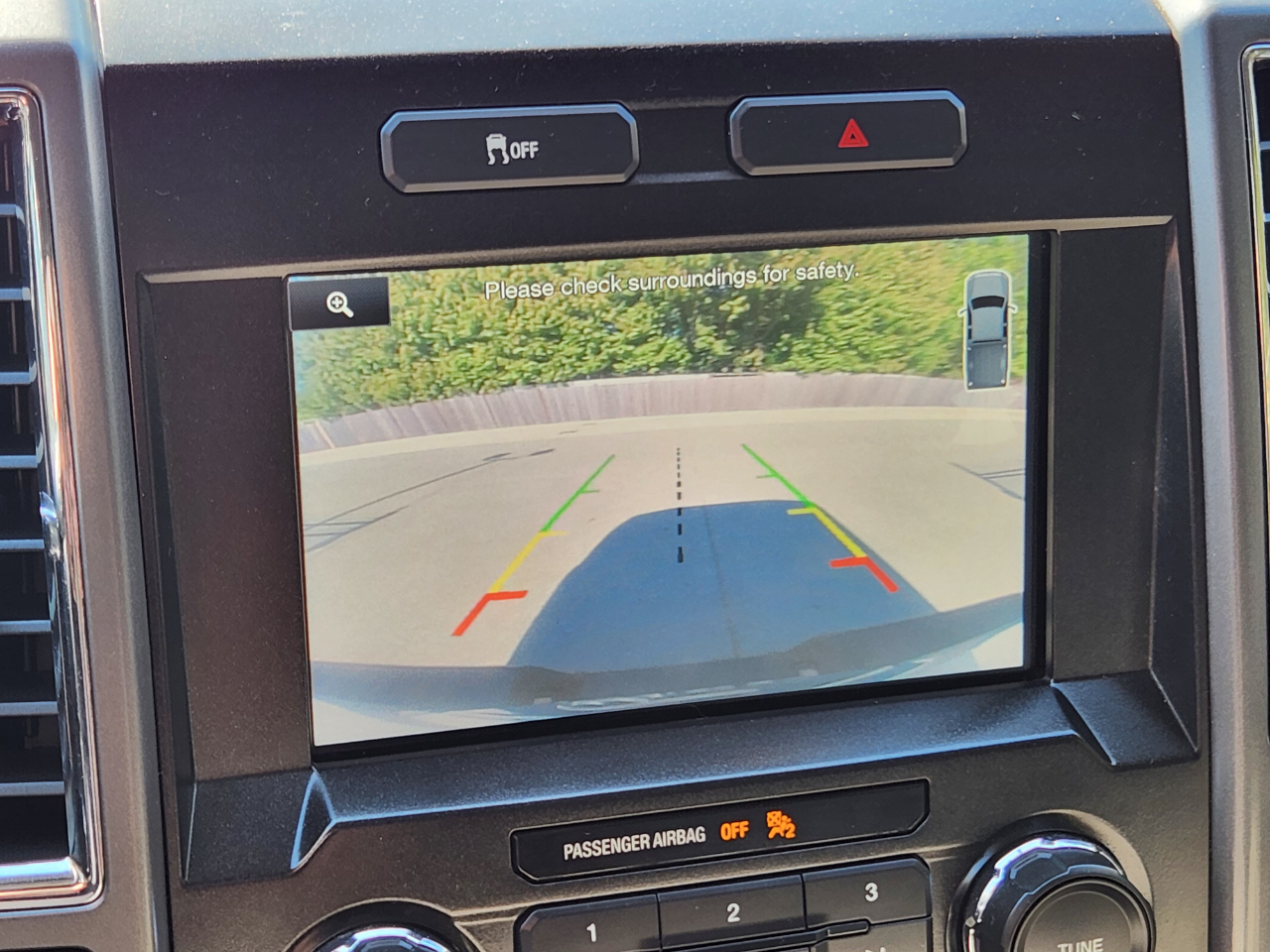 Ford F-150 2WD SuperCab 145" XLT 2015