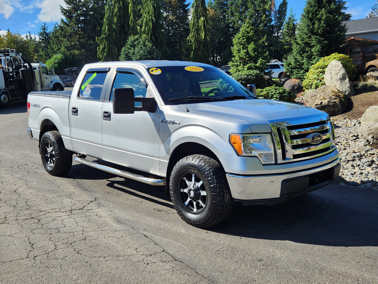 Ford F-150 4WD SuperCrew 145" XLT 2010