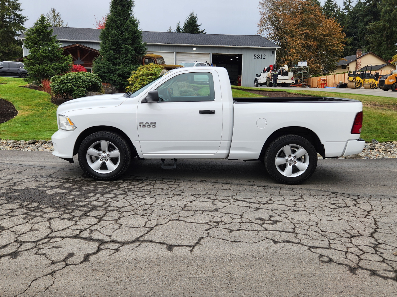 RAM 1500 2WD Reg Cab 120.5" Express 2014