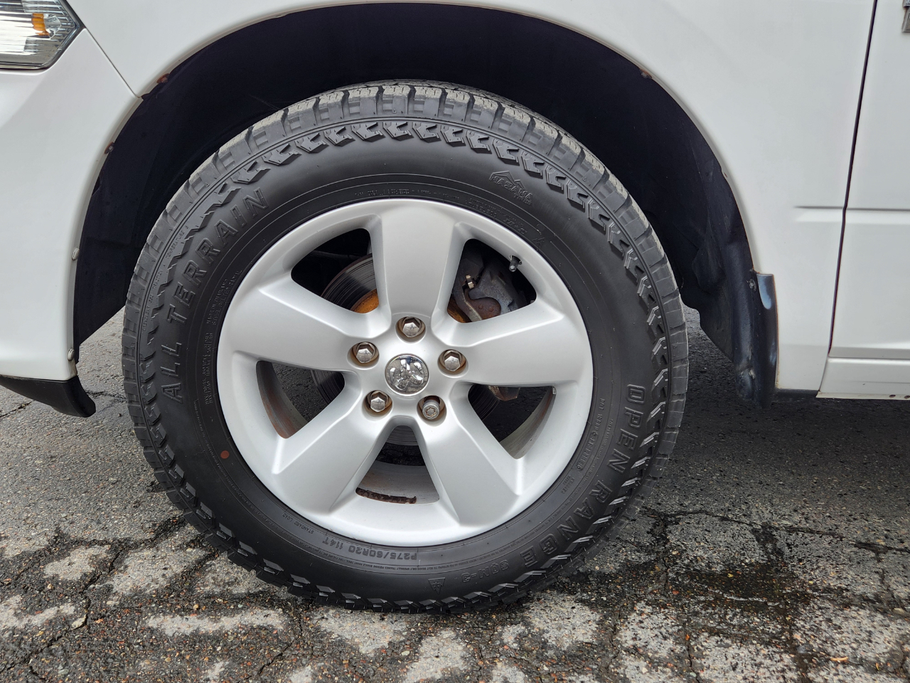 RAM 1500 2WD Reg Cab 120.5" Express 2014