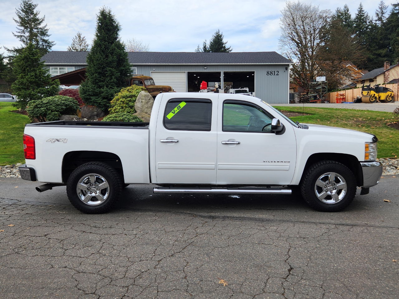 Chevrolet Silverado 1500 4WD Crew Cab 143.5" LT 2013