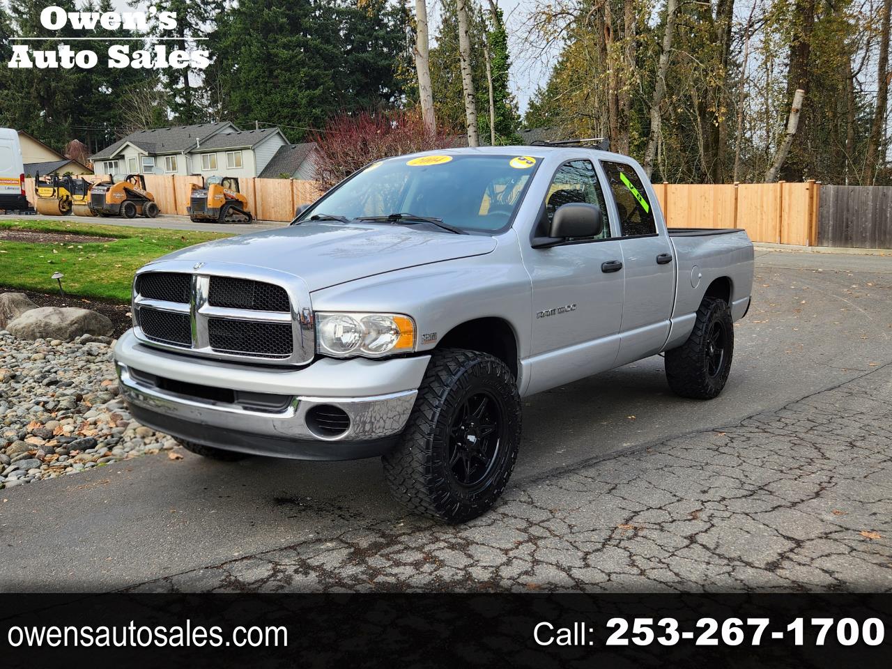 2004 Dodge Ram 1500 4dr Quad Cab 140.5" WB 4WD SLT