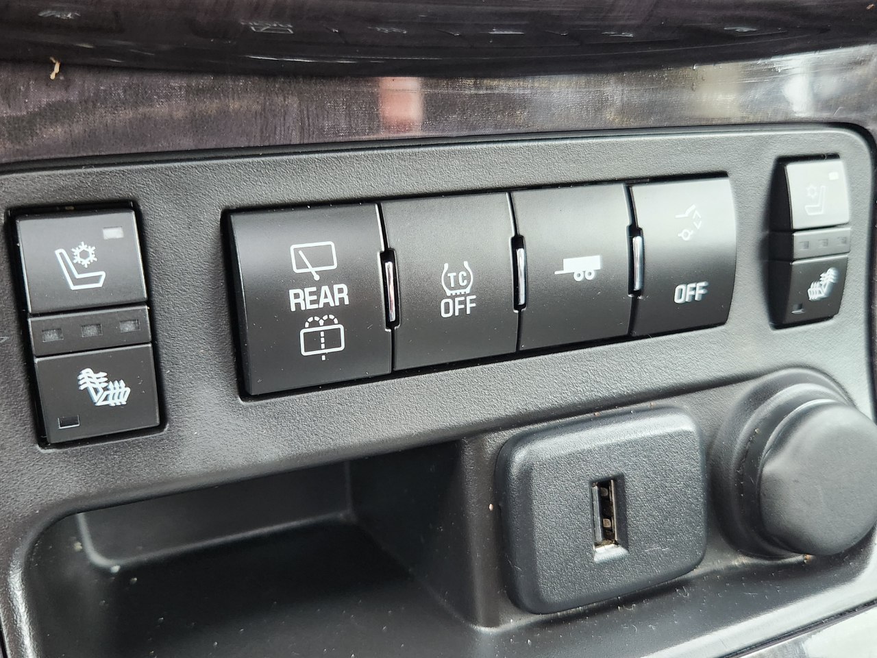 Buick Enclave AWD 4dr Premium 2015