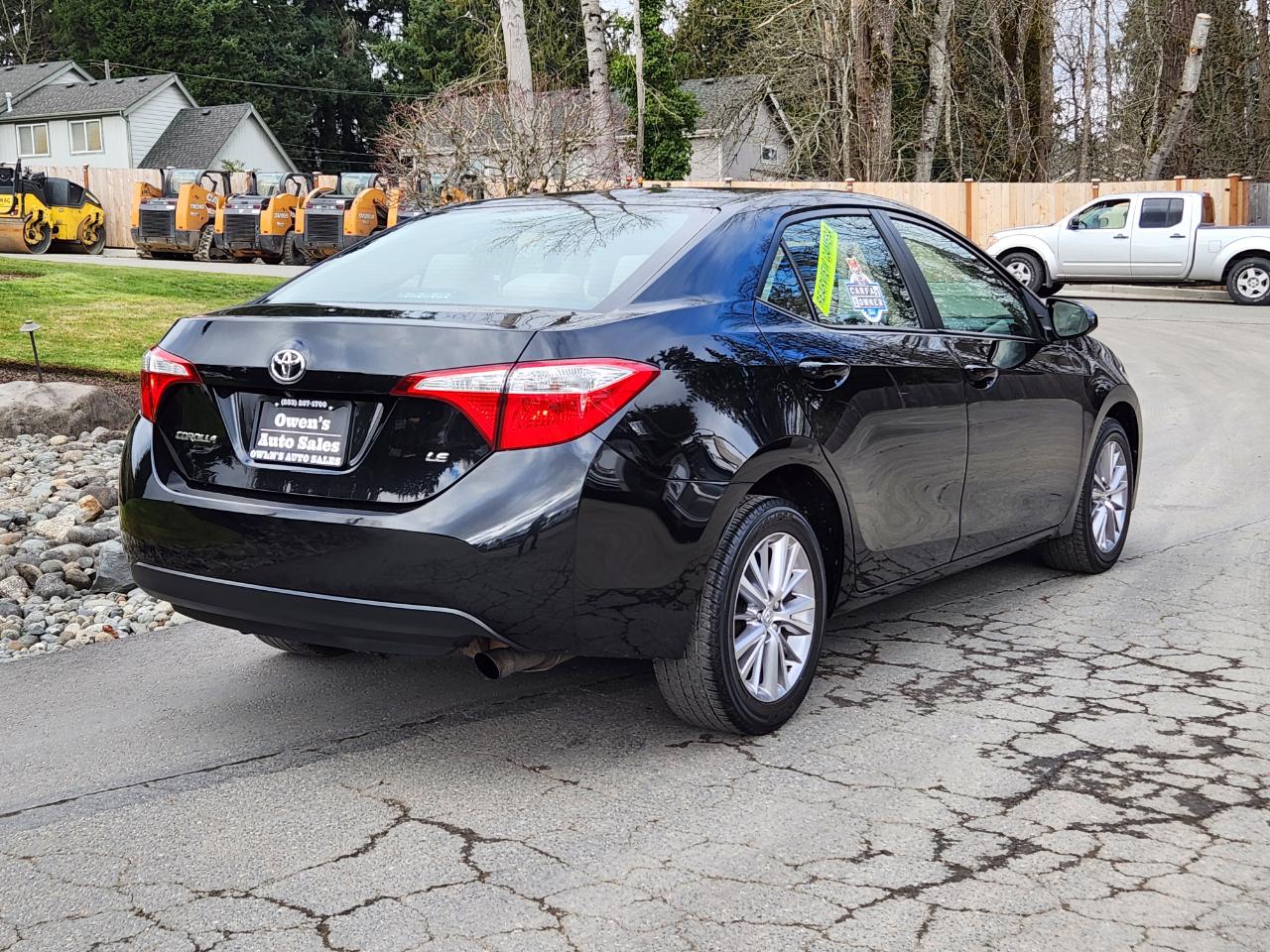 Toyota Corolla 4dr Sdn CVT LE Plus (Natl) 2014