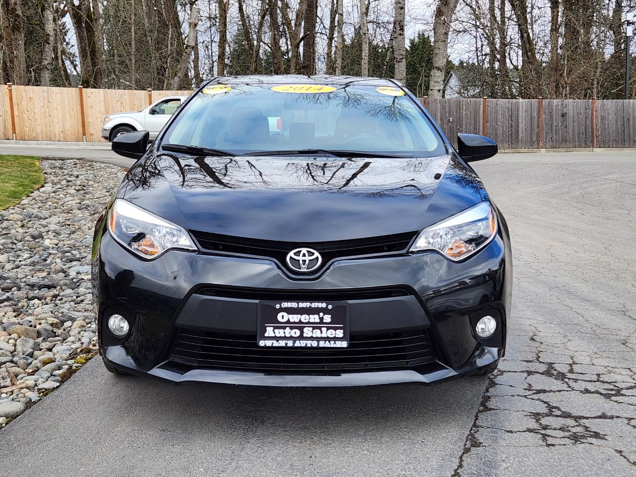 Toyota Corolla 4dr Sdn CVT LE Plus (Natl) 2014