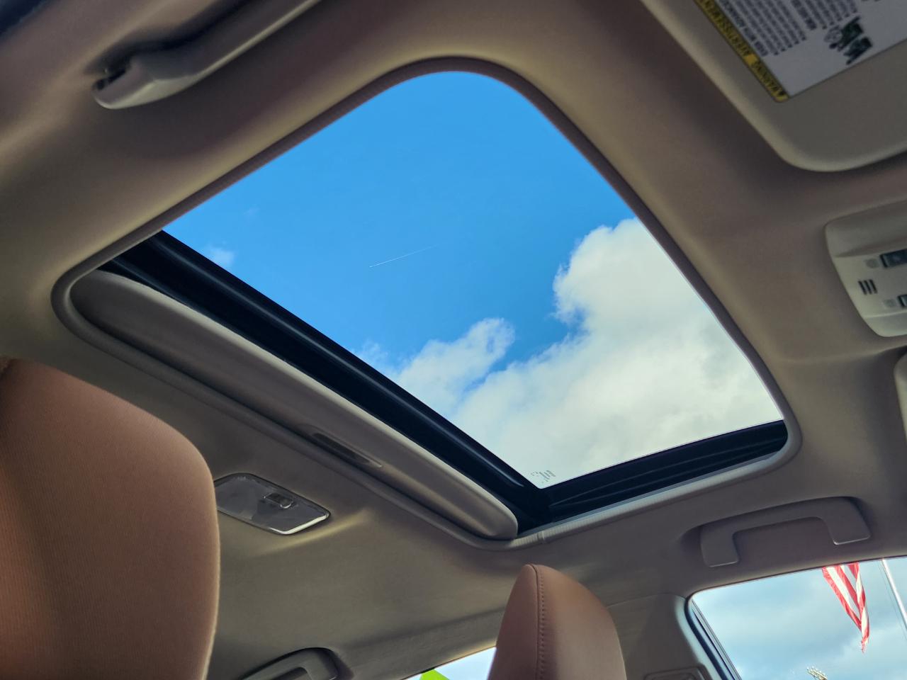 Toyota Corolla 4dr Sdn CVT LE Plus (Natl) 2014