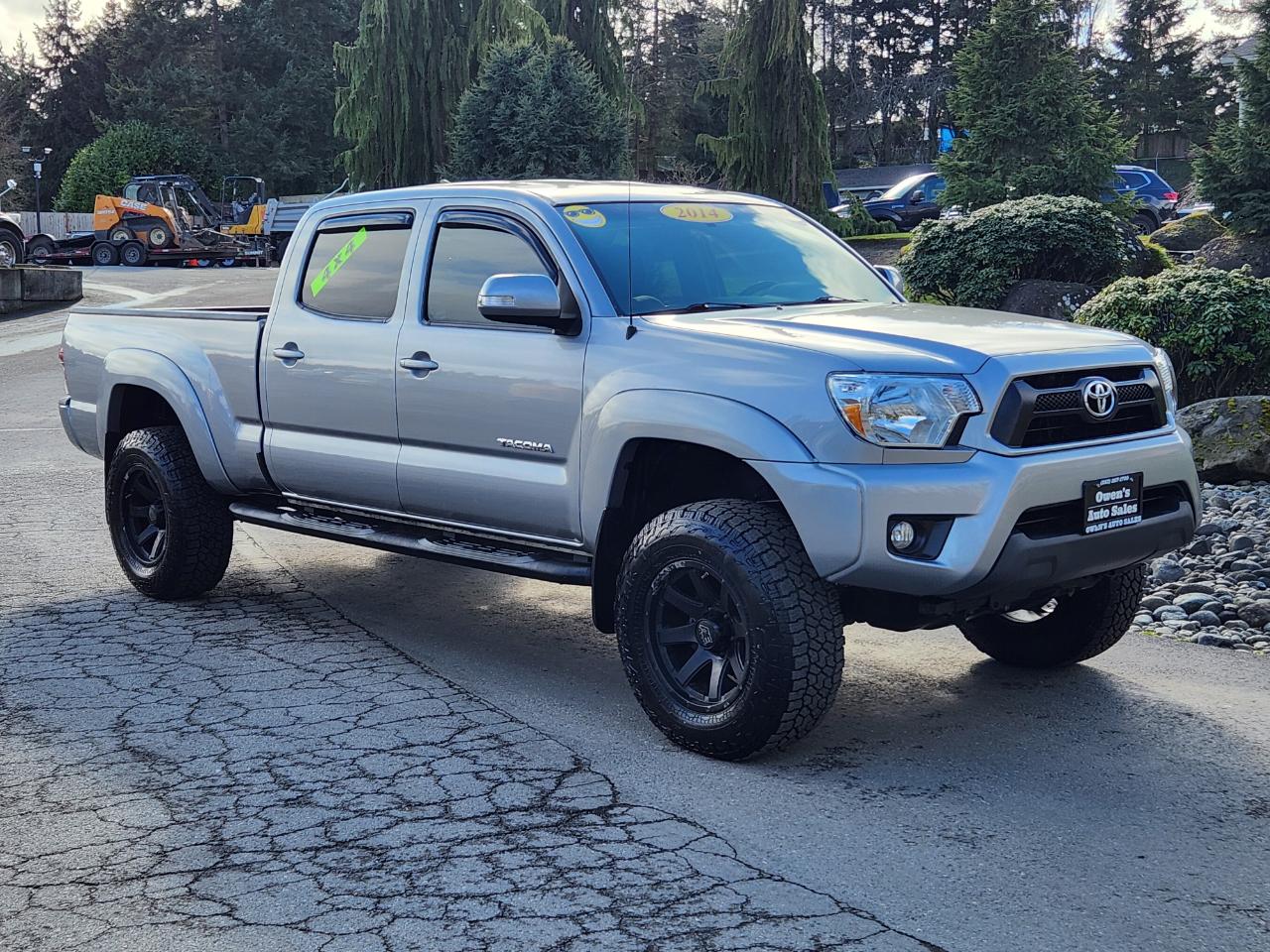 Toyota Tacoma 4WD Double Cab LB V6 AT (Natl) 2014