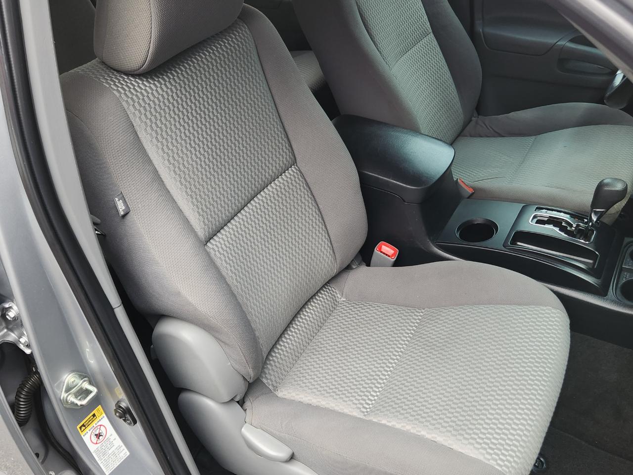 Toyota Tacoma 4WD Double Cab LB V6 AT (Natl) 2014