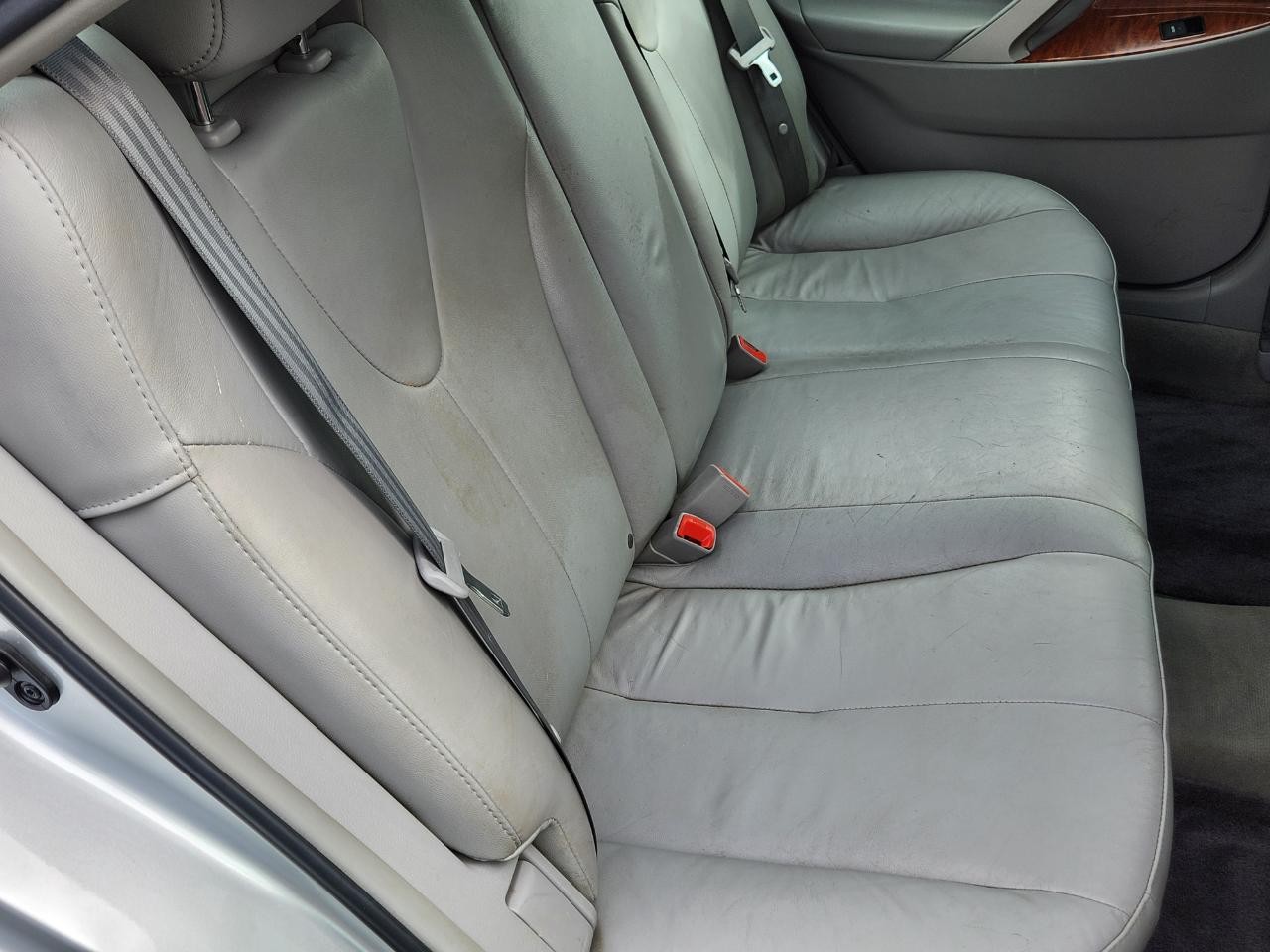 Toyota Camry 4dr Sdn V6 Auto XLE (Natl) 2011