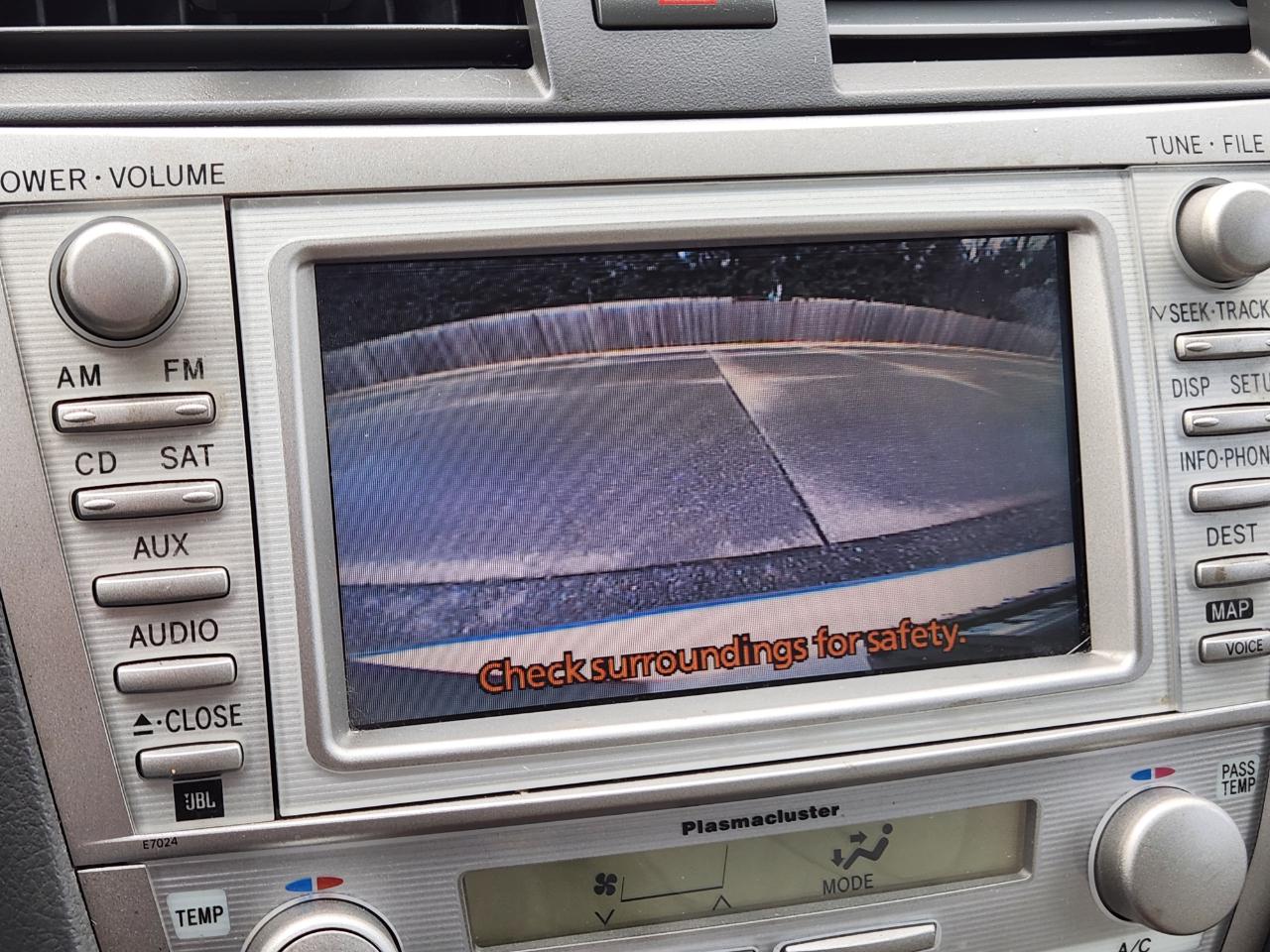 Toyota Camry 4dr Sdn V6 Auto XLE (Natl) 2011