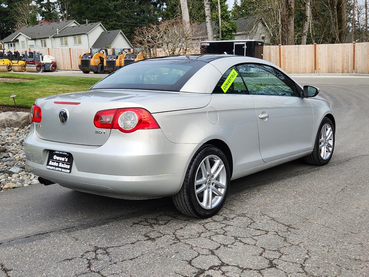 Volkswagen Eos 2dr Conv DSG Lux 2009