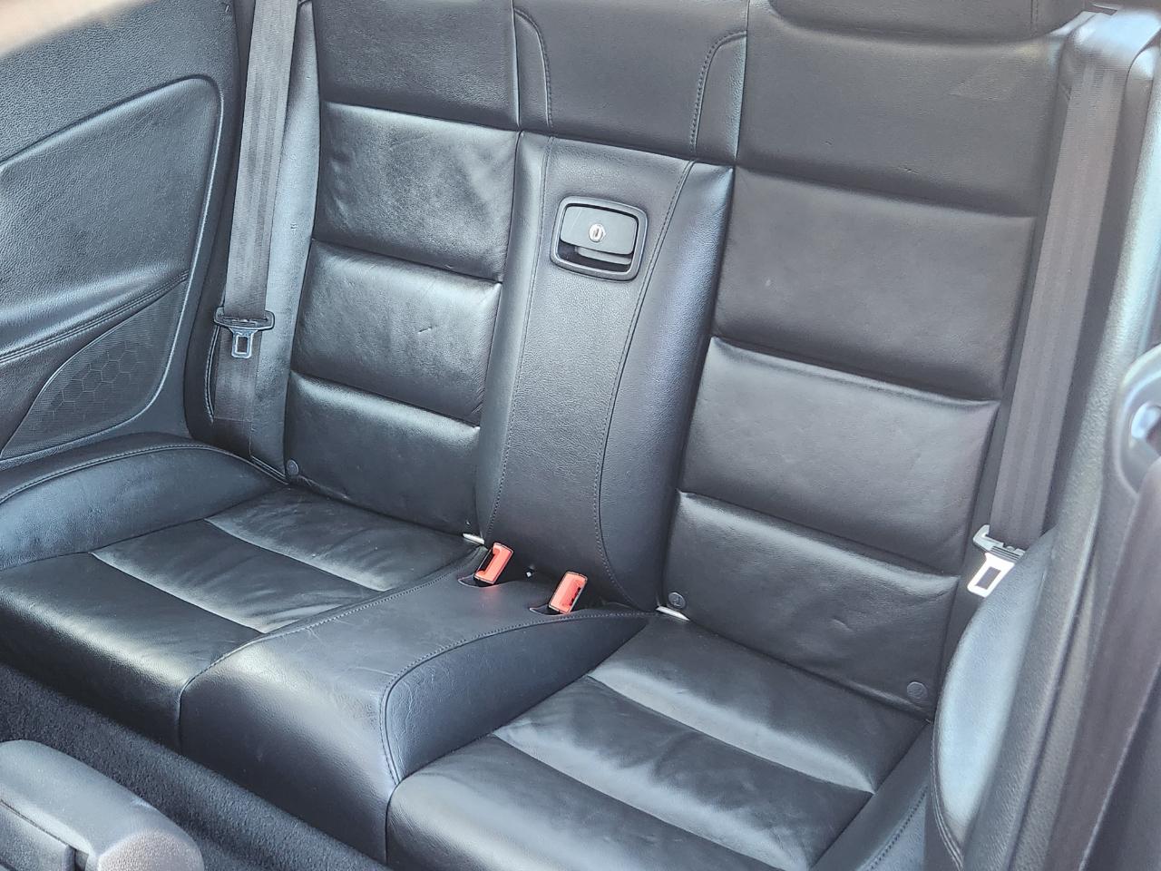 Volkswagen Eos 2dr Conv DSG Lux 2009