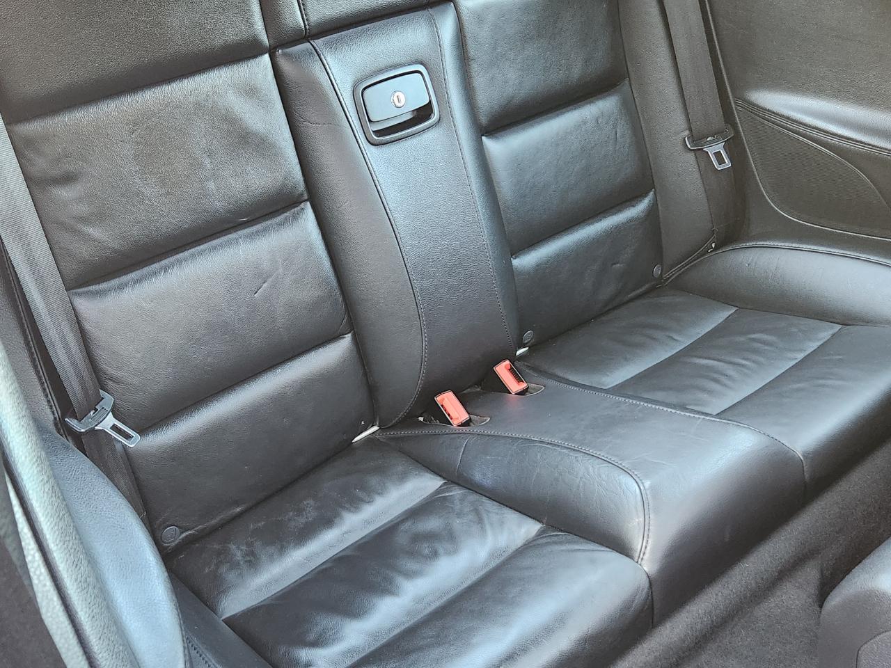 Volkswagen Eos 2dr Conv DSG Lux 2009