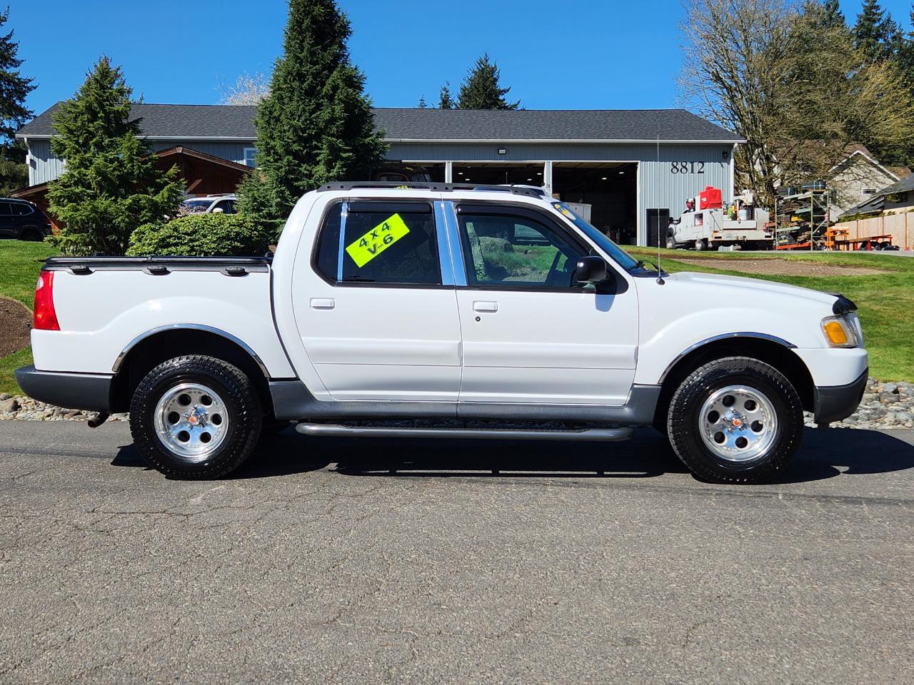 Ford Explorer Sport Trac 4dr 126" WB 4WD XLT Premium 2003