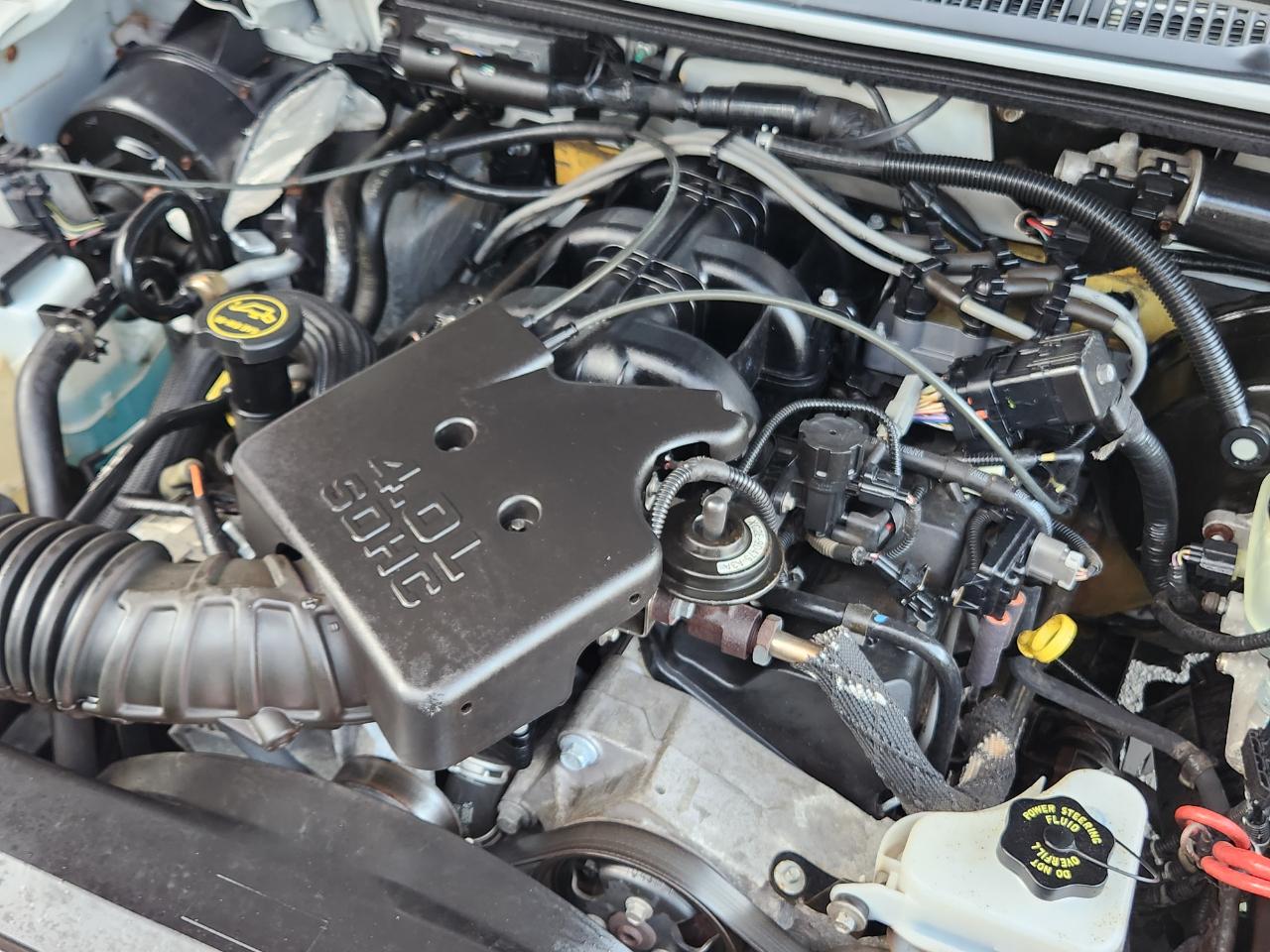 Ford Explorer Sport Trac 4dr 126" WB 4WD XLT Premium 2003