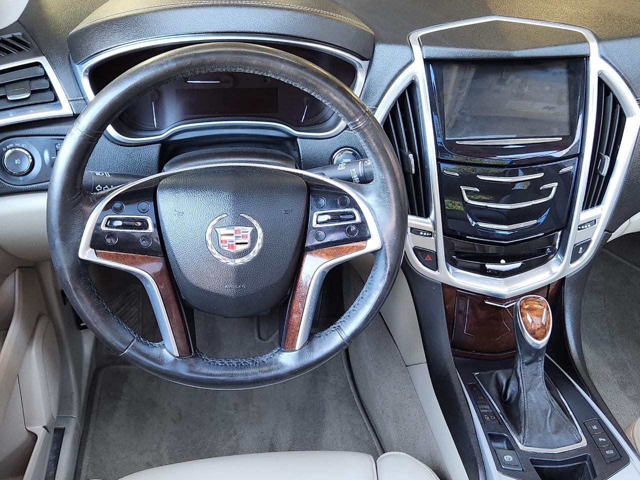 Cadillac SRX AWD 4dr Premium Collection 2013