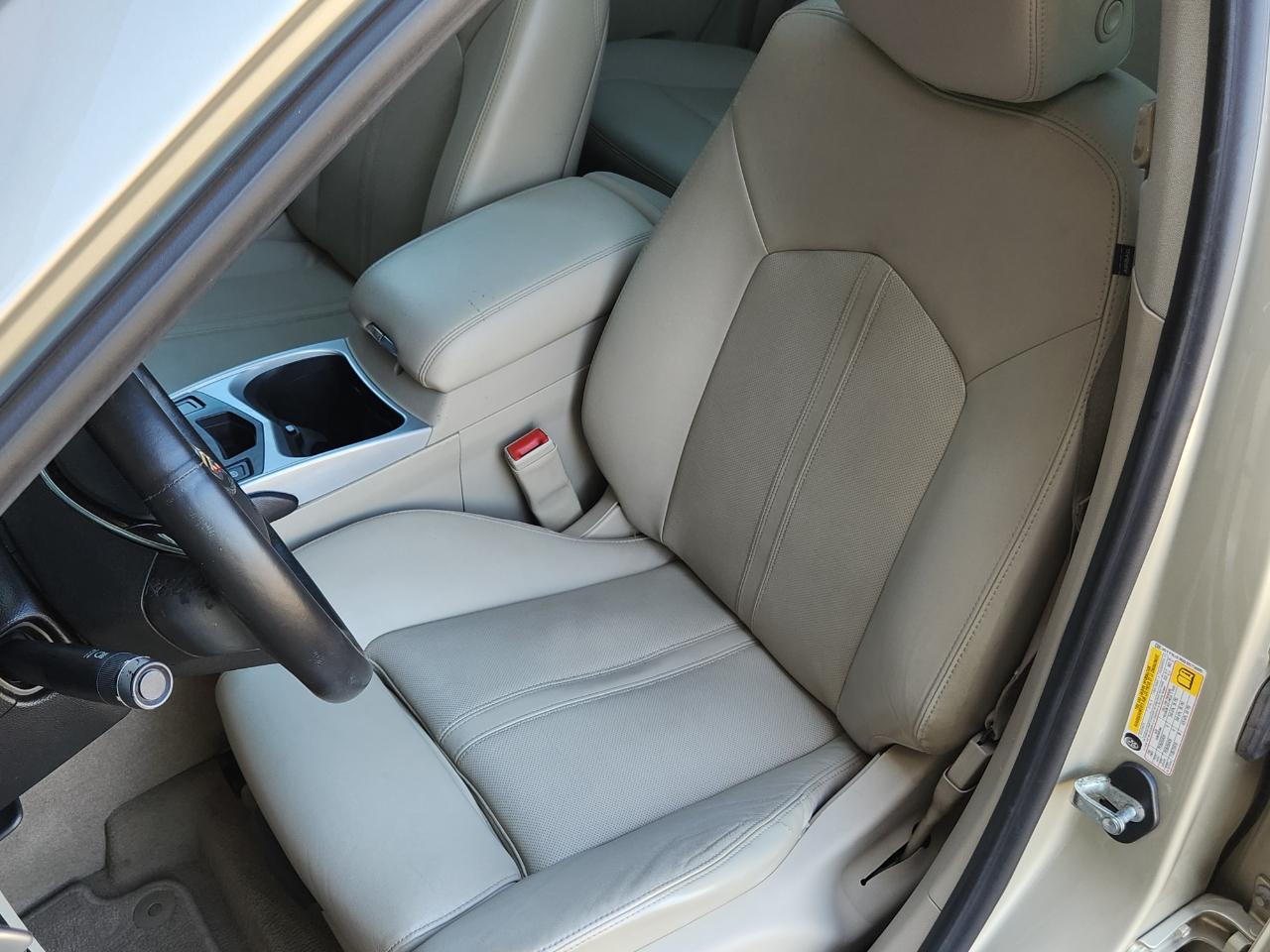 Cadillac SRX AWD 4dr Premium Collection 2013