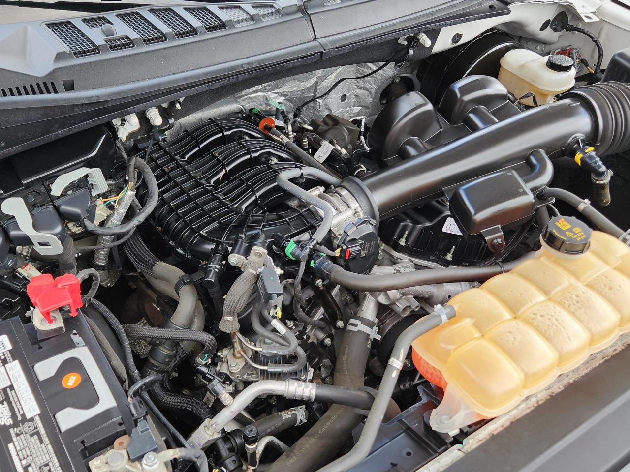 Ford F-150 XL 2WD Reg Cab 8' Box 2018