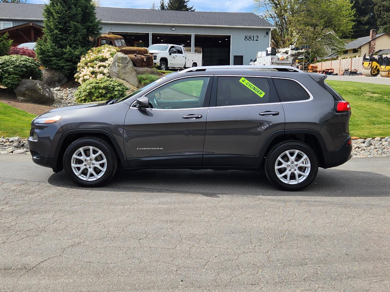 Jeep Cherokee FWD 4dr Latitude 2016