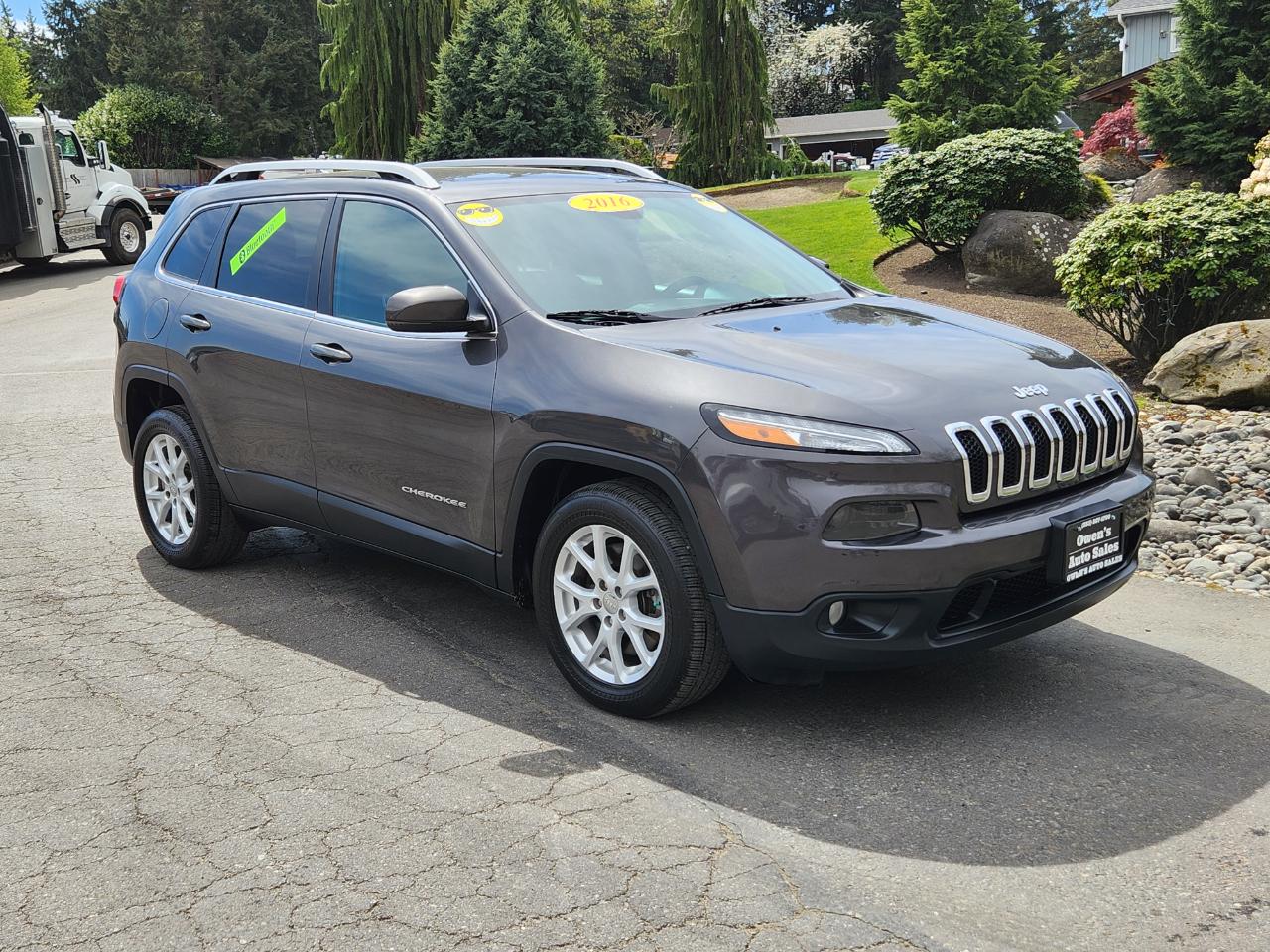 Jeep Cherokee FWD 4dr Latitude 2016