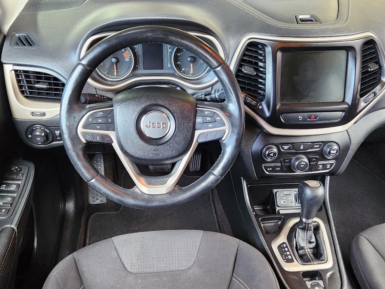 Jeep Cherokee FWD 4dr Latitude 2016