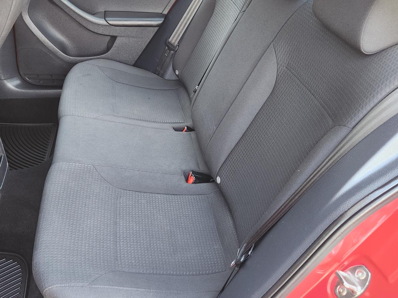 Volkswagen Jetta Sedan 4dr Auto 2.0L S 2015