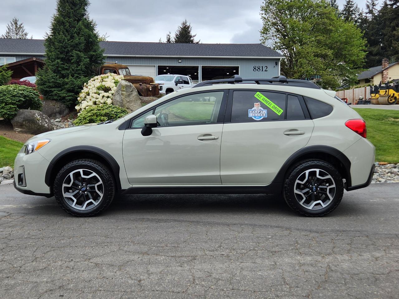 Subaru Crosstrek 5dr CVT 2.0i Premium 2016