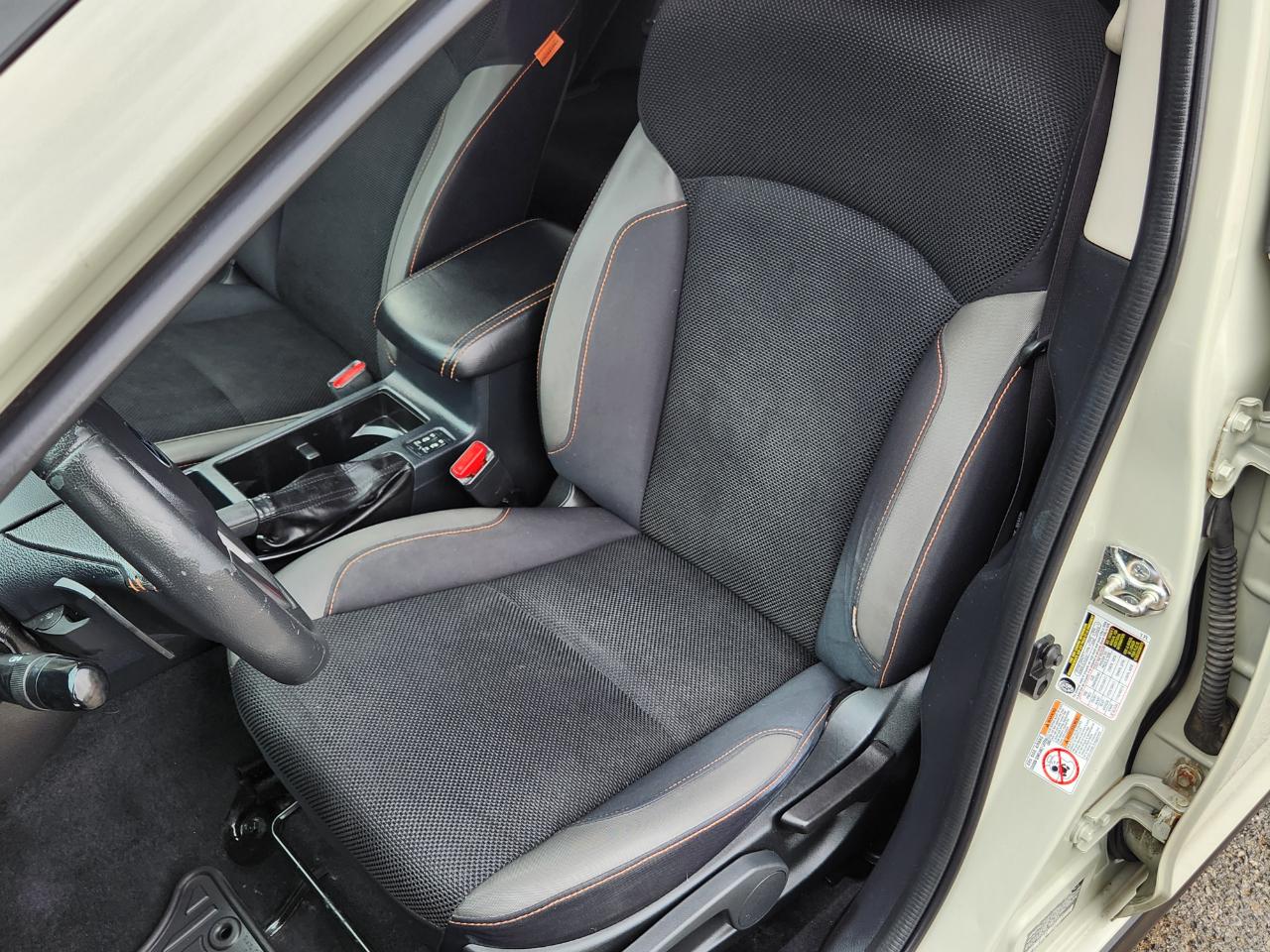 Subaru Crosstrek 5dr CVT 2.0i Premium 2016