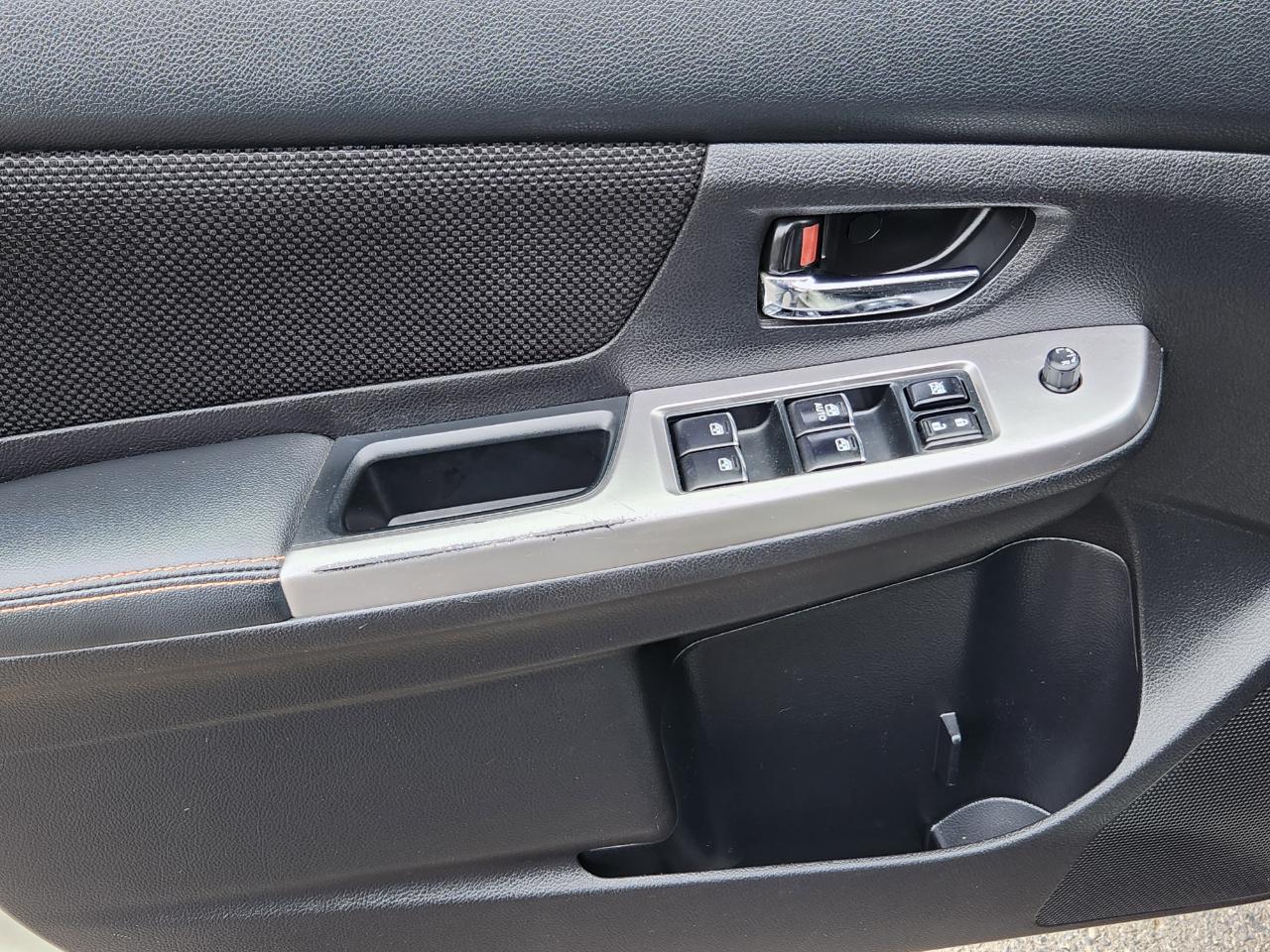 Subaru Crosstrek 5dr CVT 2.0i Premium 2016