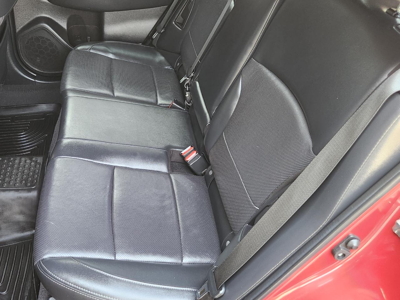 Subaru Outback 4dr Wgn 3.6R Limited 2015
