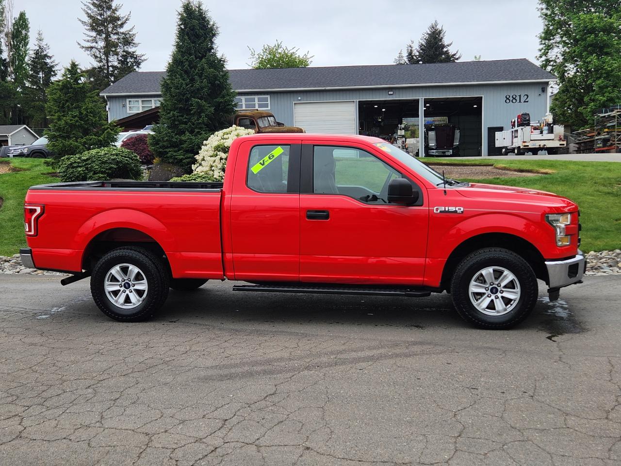 Ford F-150 4WD SuperCab 145" XL 2016
