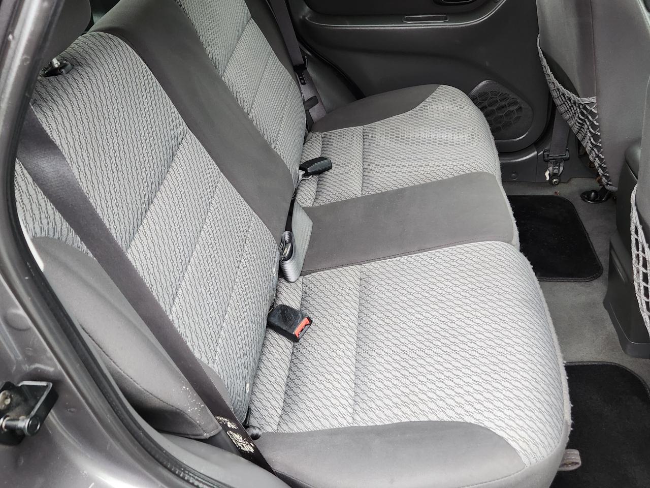 Ford Escape 4dr 103" WB XLT 4WD Sport 2003