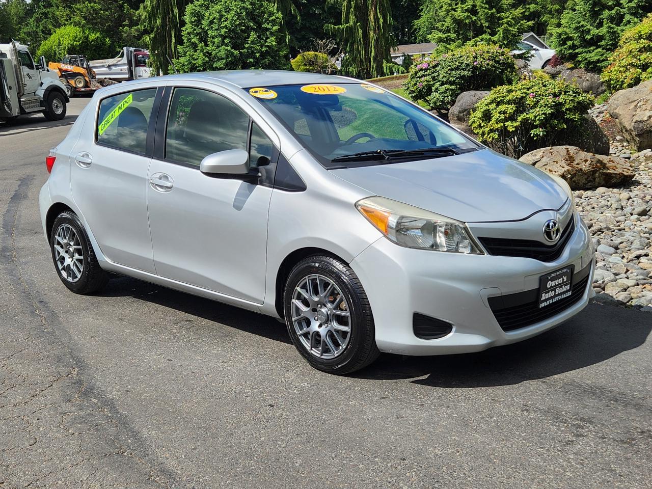 Toyota Yaris 5dr Liftback Auto LE (Natl) 2012