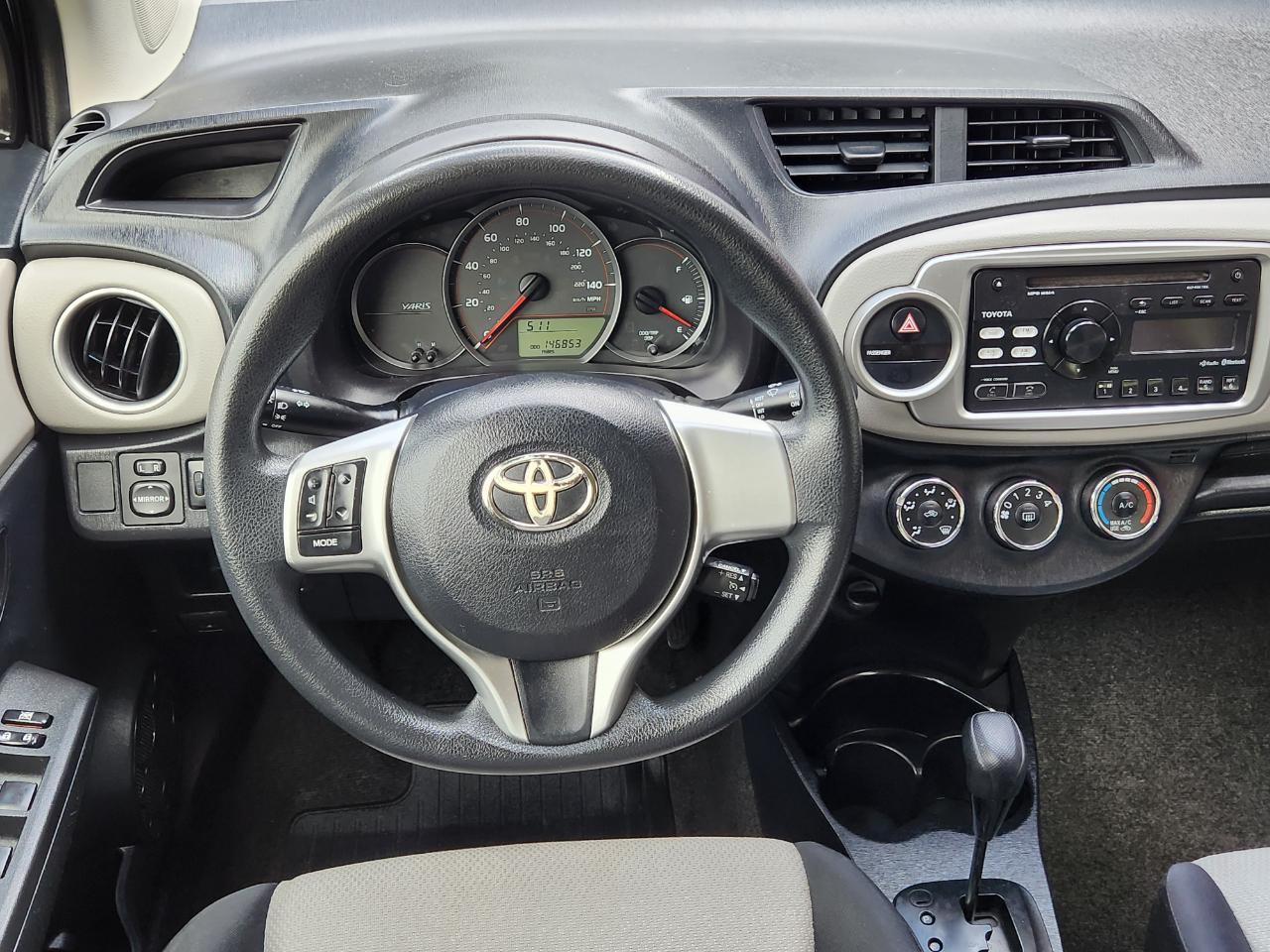 Toyota Yaris 5dr Liftback Auto LE (Natl) 2012