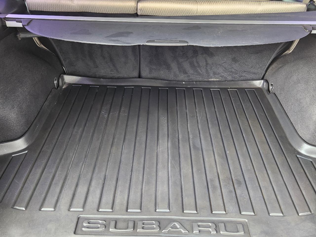 Subaru Outback 4dr Wgn H4 Auto 2.5i 2012