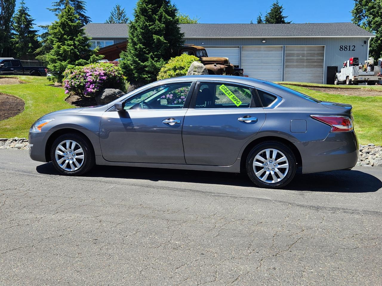 Nissan Altima 4dr Sdn I4 2.5 S 2015