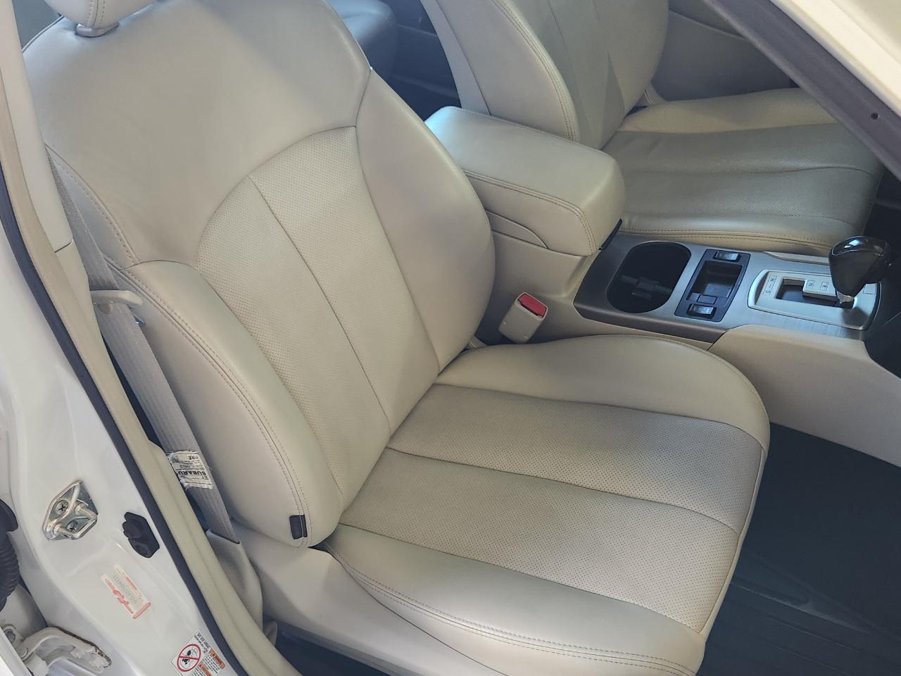 Subaru Legacy 4dr Sdn H4 Auto 2.5i Limited 2013