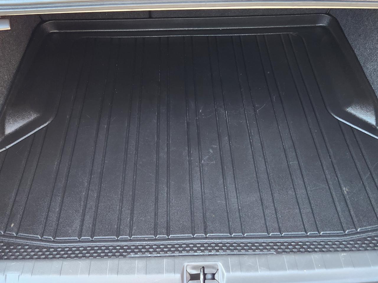 Subaru Legacy 4dr Sdn H4 Auto 2.5i Limited 2013