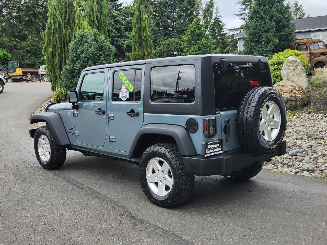 Jeep Wrangler Unlimited 4WD 4dr Sport 2014