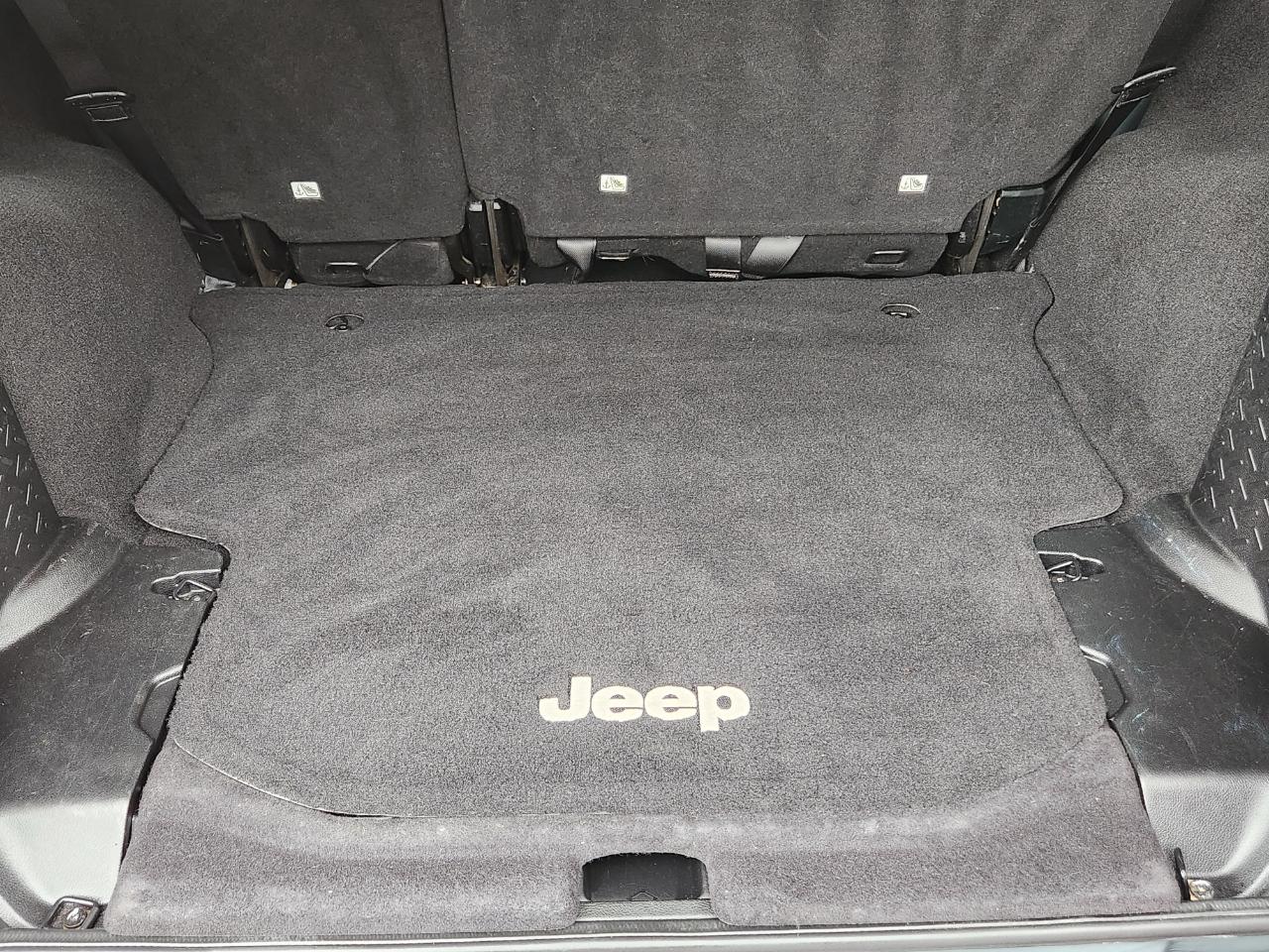 Jeep Wrangler Unlimited 4WD 4dr Sport 2014