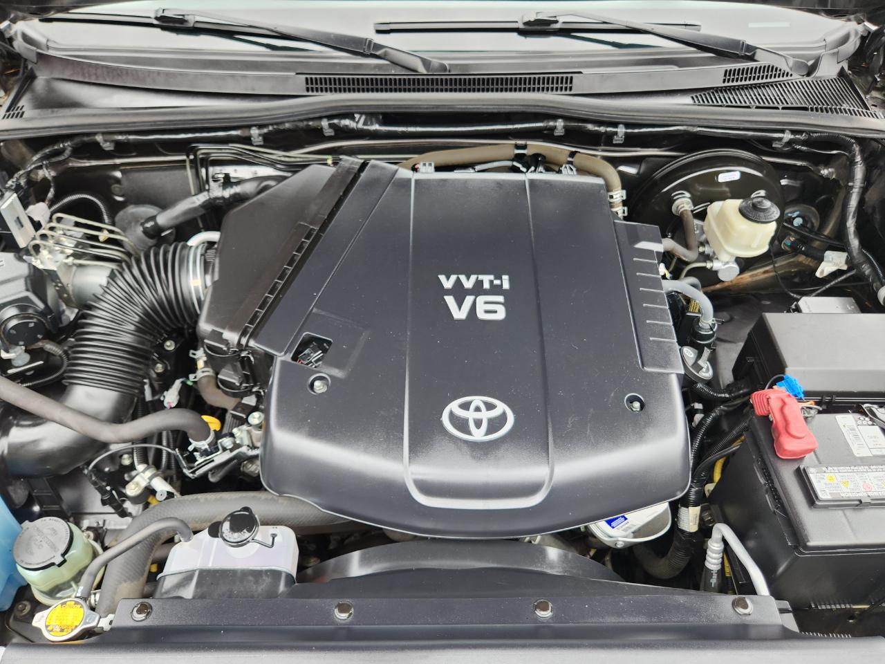 Toyota Tacoma 2WD Double Cab V6 AT PreRunner (Natl) 2015